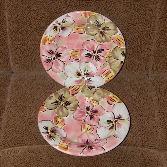Vintage TABLETOPS LIFESTYLES Pansy Blossom Hand Crafted Salad Plate Set of 2 - Picture 1 of 3